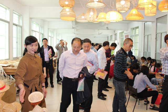 IMG_7004_调整大小.JPG