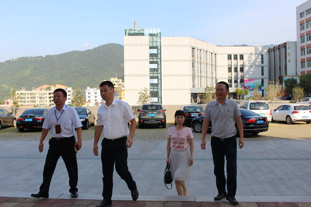IMG_8876_调整大小.JPG